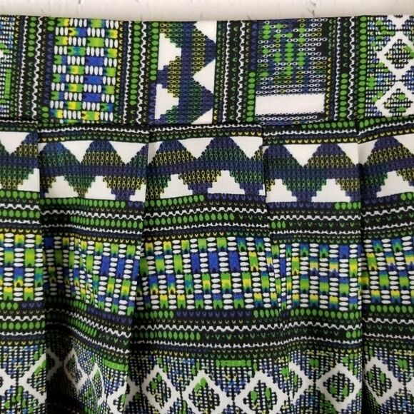 FREEWAY Tribal Print Skirt. Size M - Picture 2 of 6